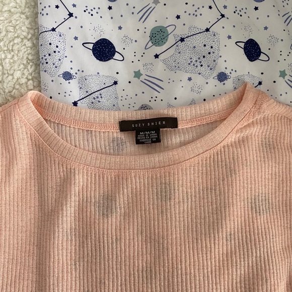 Suzy Shier Light Pink Top - Picture 3 of 4